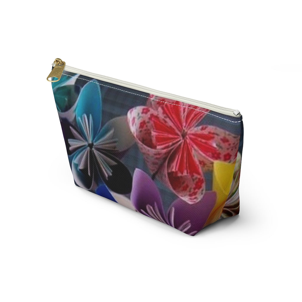 Flowery Accessory Pouch w T-bottom - elmickwear