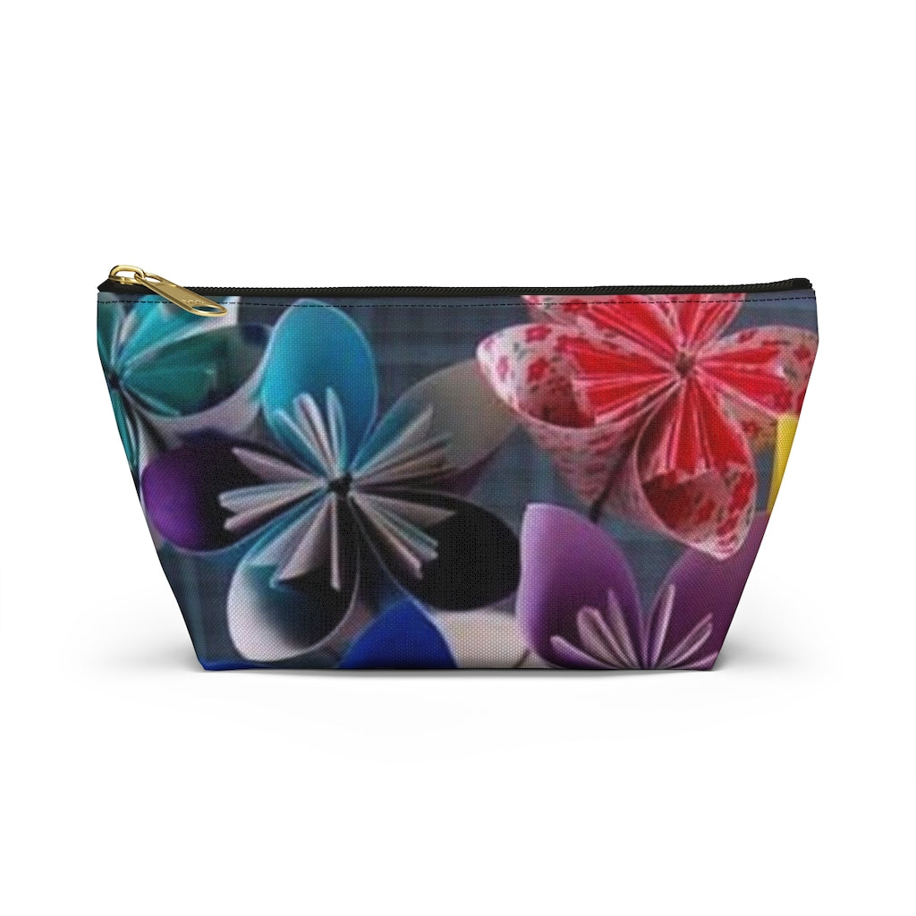 Flowery Accessory Pouch w T-bottom - elmickwear