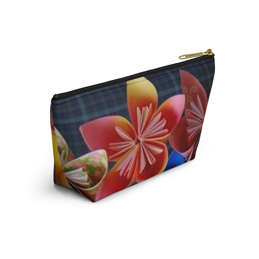 Flowery Accessory Pouch w T-bottom - elmickwear